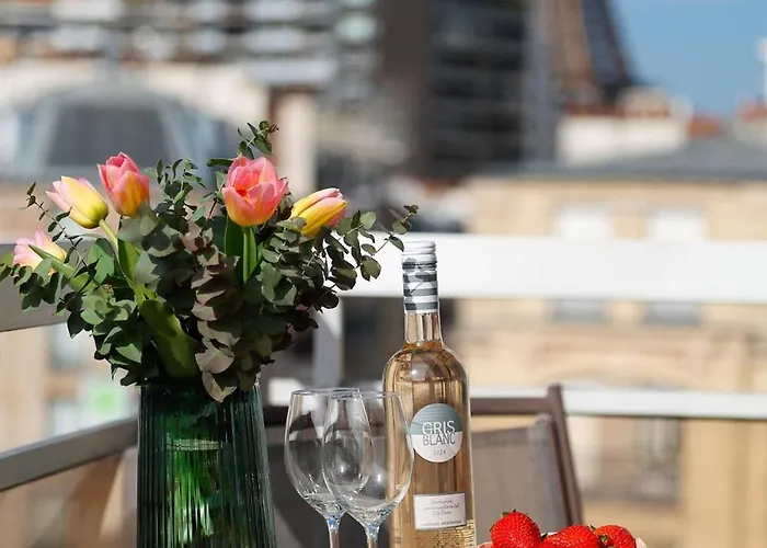 Eiffel Gustave Appartement